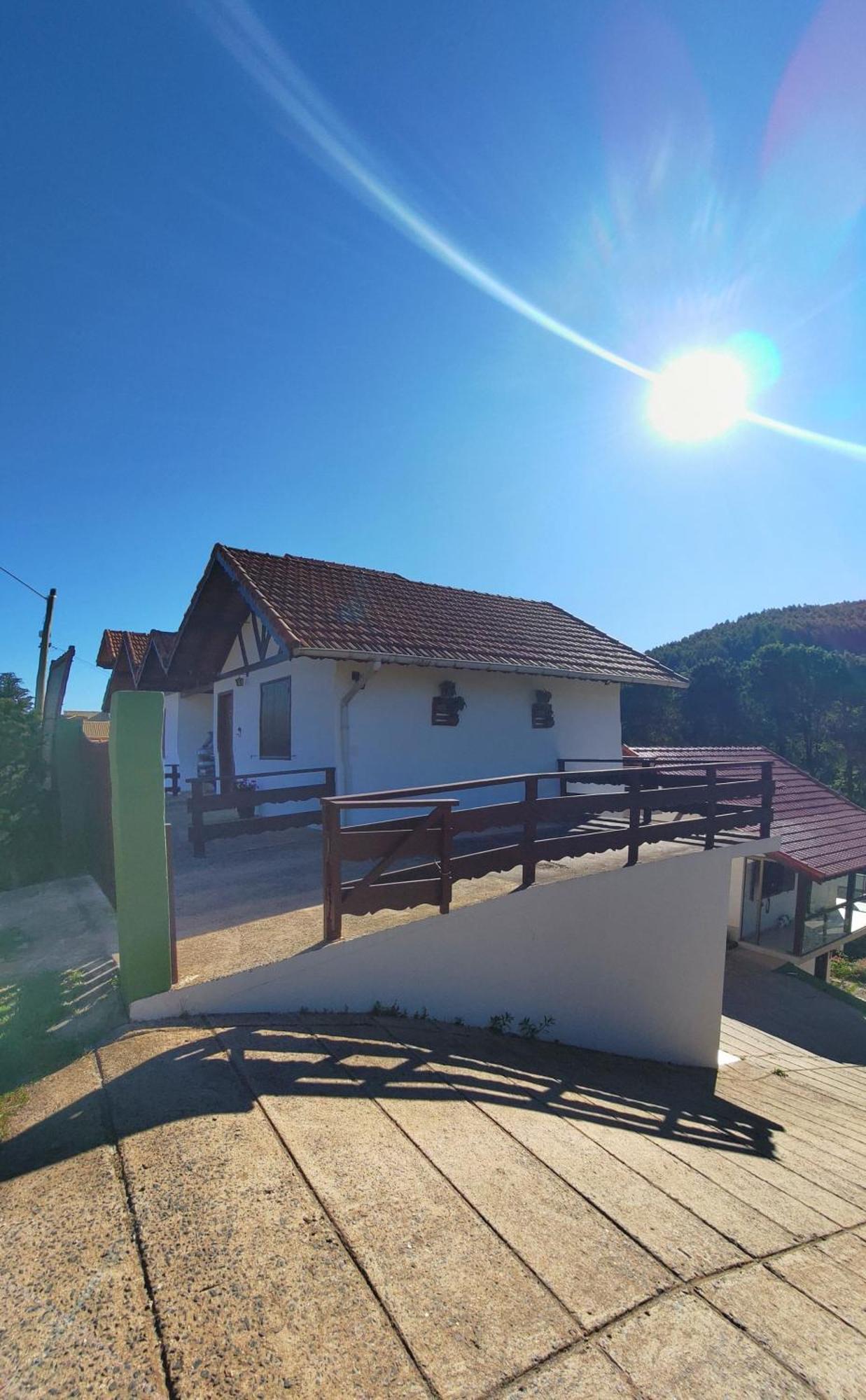 Chales Leopoldo Em Monte Verde エクステリア 写真